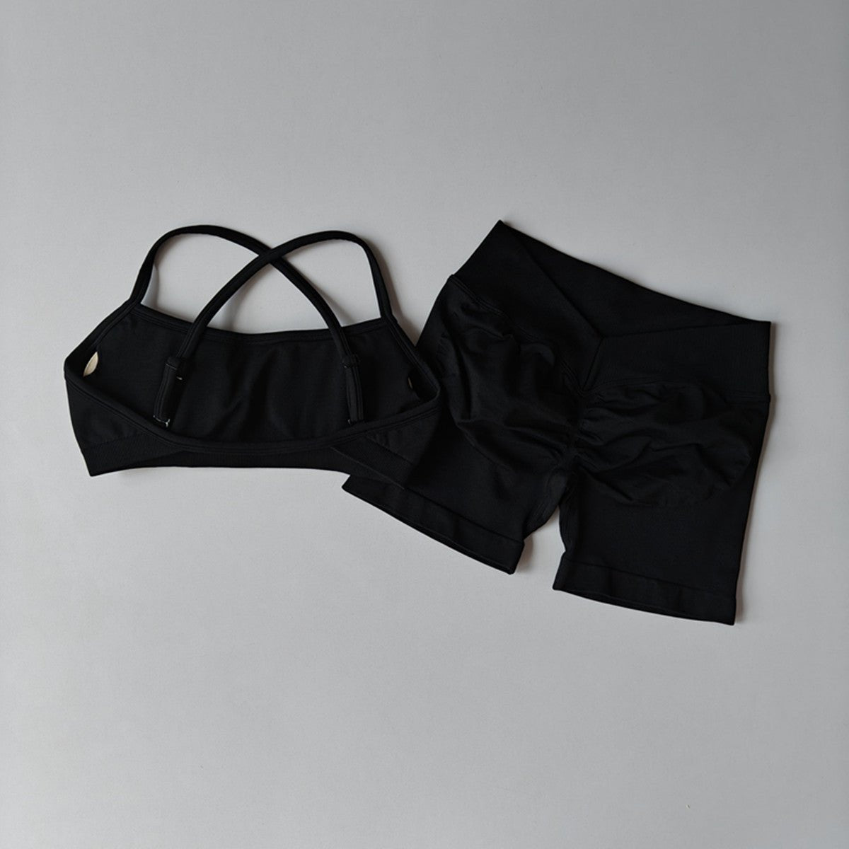 Ensemble sport sans coutures – Brassière & Short - Elvraa